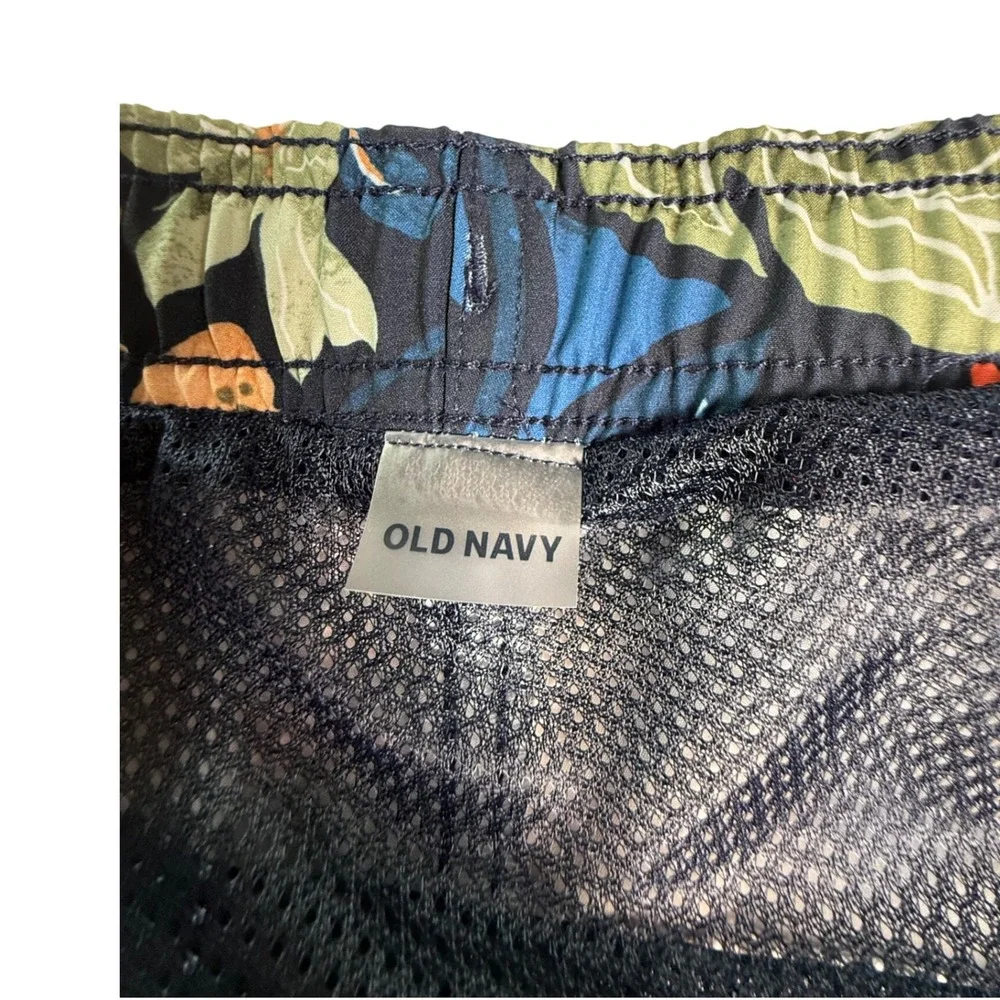 Old Navy escape paradise