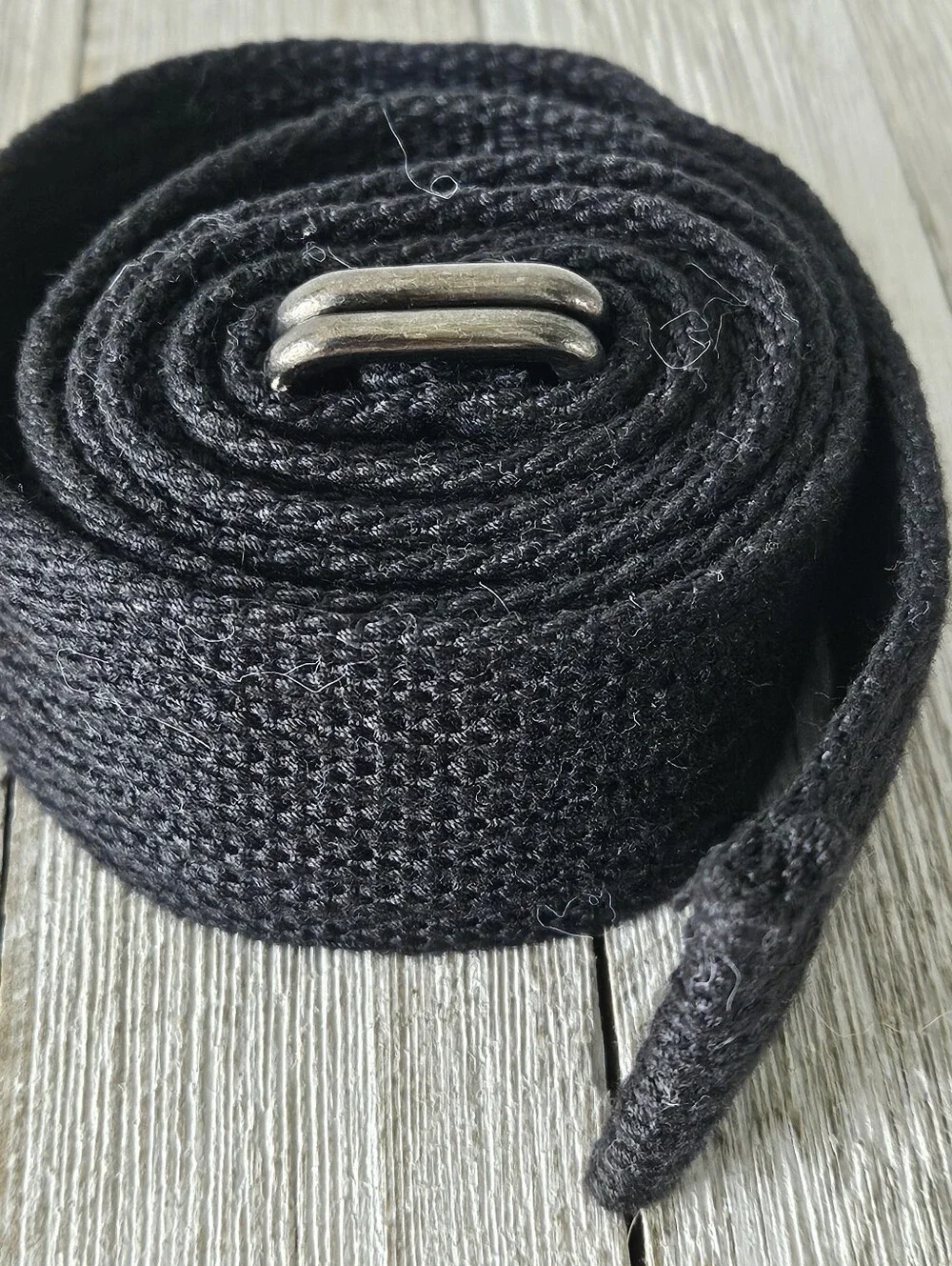N/A black woven