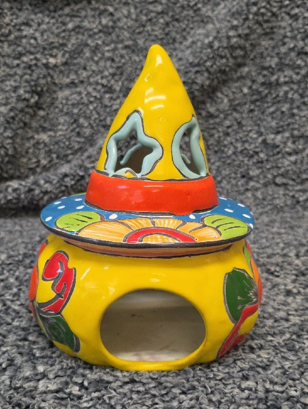 N/A vibrant yellow