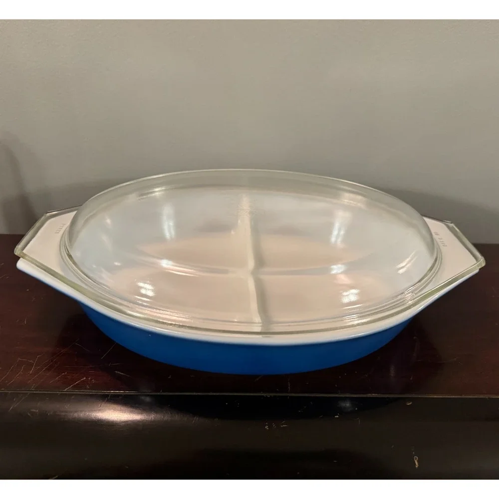 Pyrex this vintage