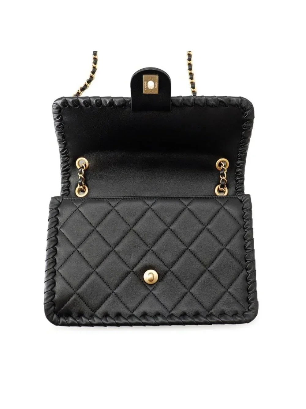 Chanel chain shoulder