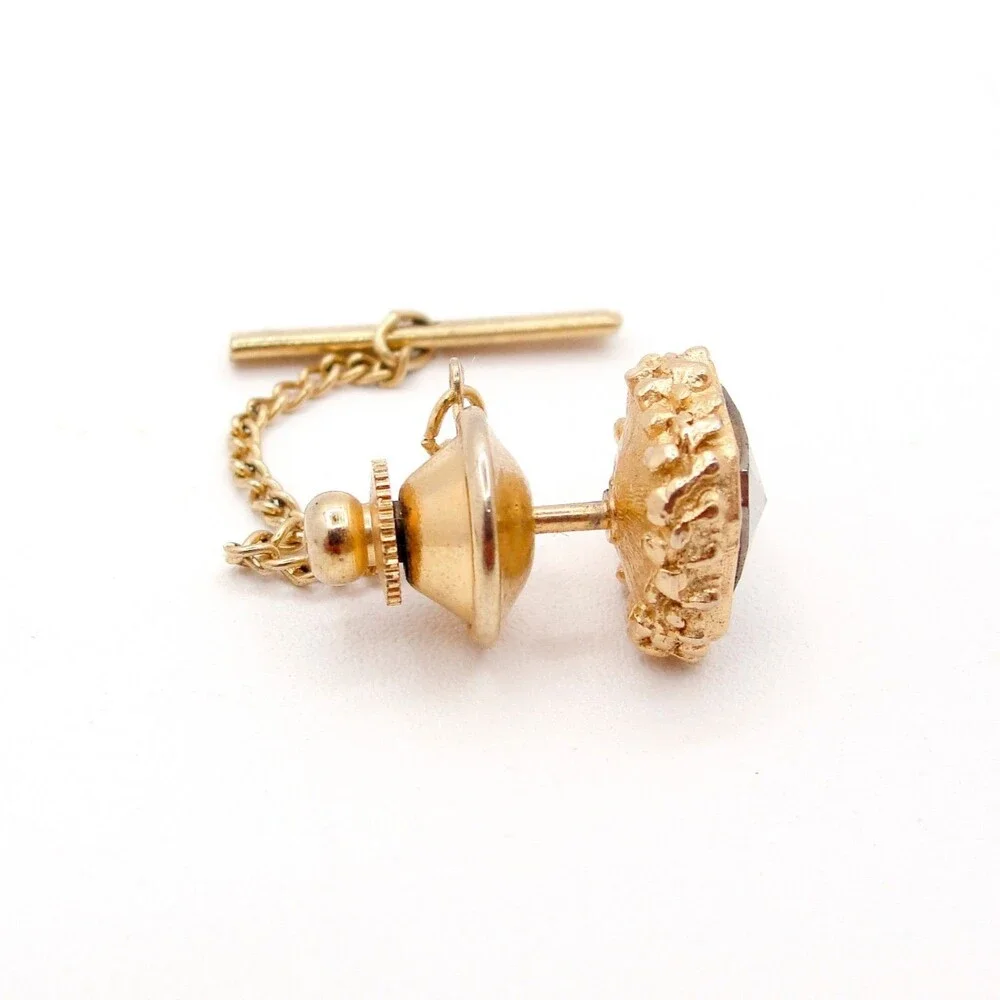 Unbranded vintage gold
