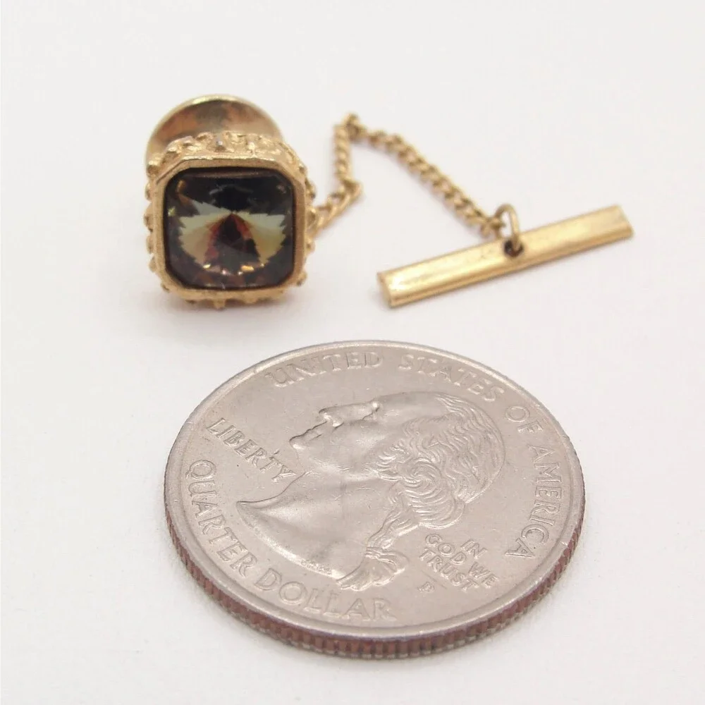 Unbranded vintage gold