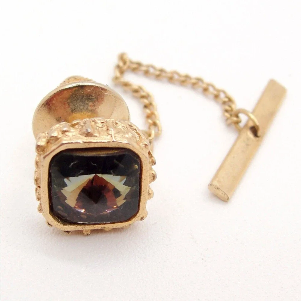 Unbranded vintage gold