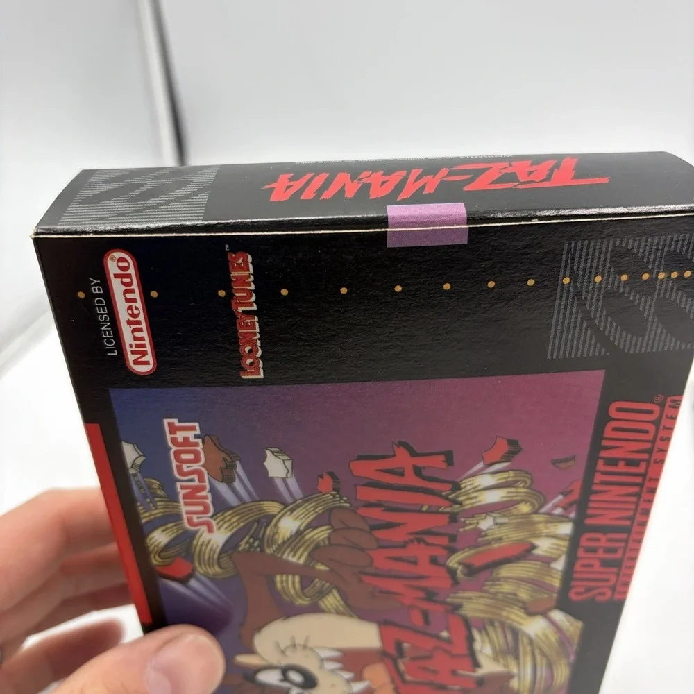 Taz-Mania (Super Nintendo Entertainment‎ System, 1993) Box Only