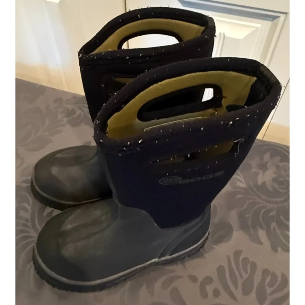 Bogs pre owned