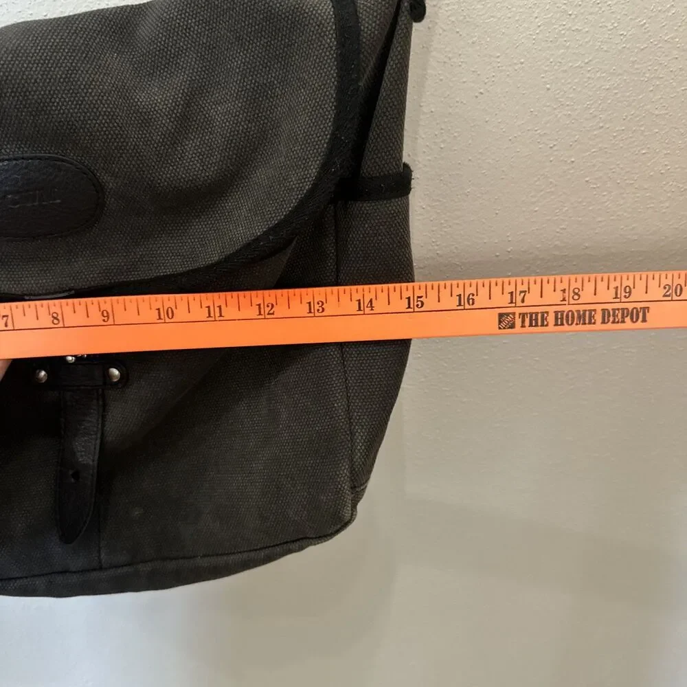 Levenger canvas gray