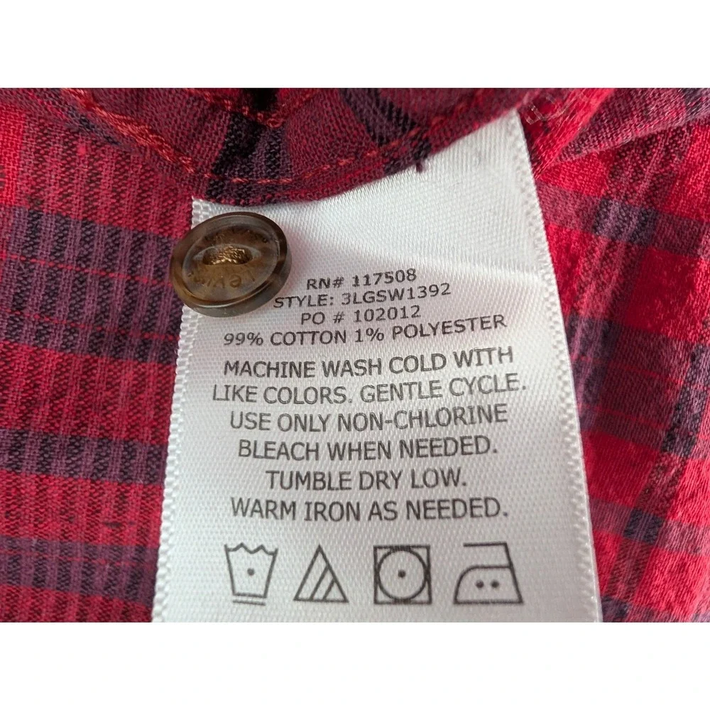 Levis keep it