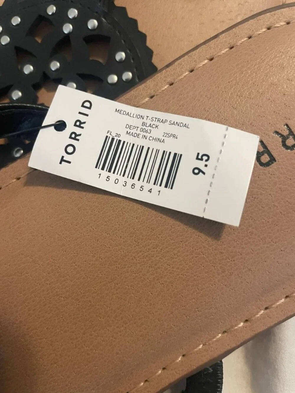 torrid medallion strap