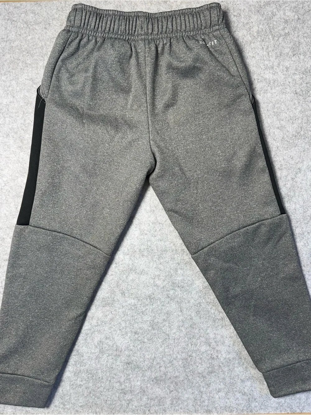 Nike lightweight gray