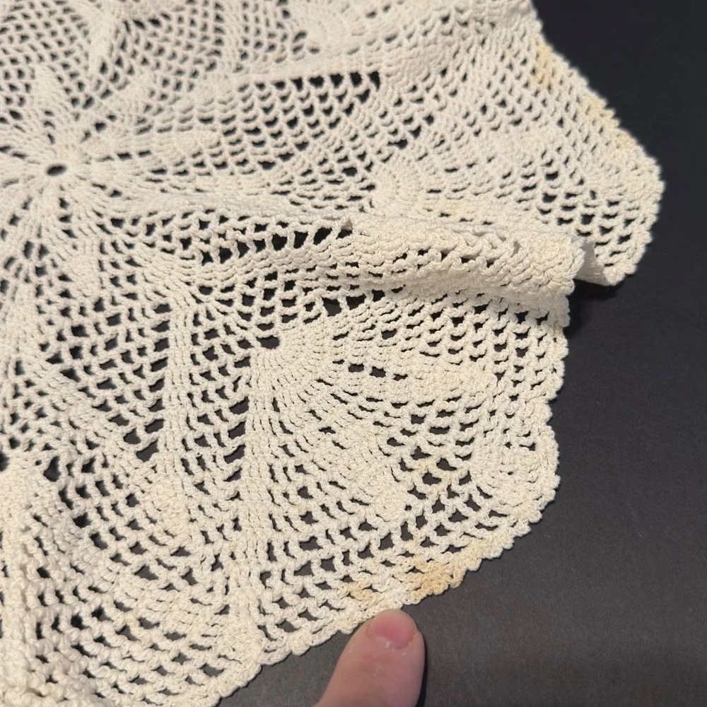 Vtg Doilies White Crochet Floral Embroidered Mixed 7pc Mixed Sizes Cottagecore