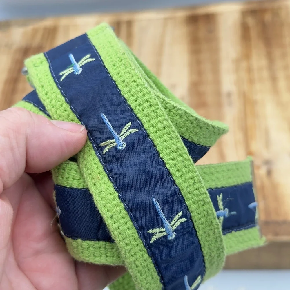 N/A green woven