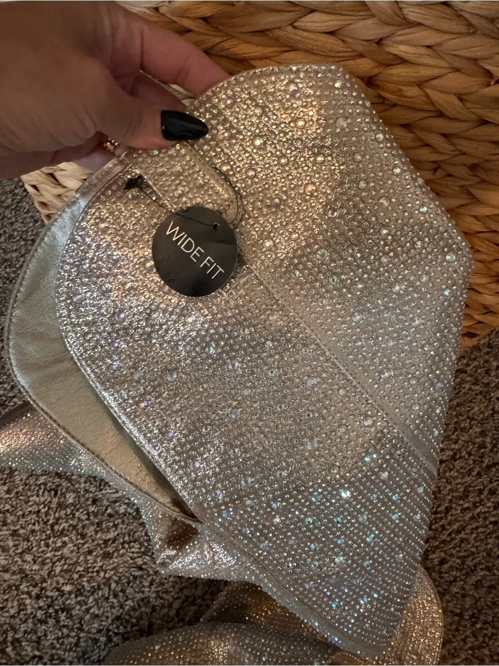 N/A dazzling silver