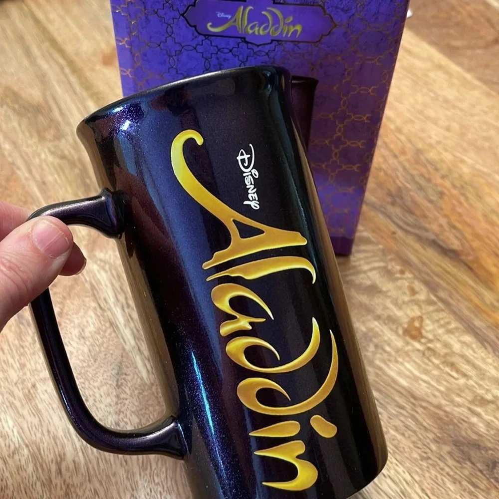 Disney nwt aladdin
