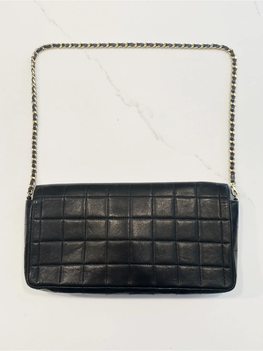 CHANEL classic quilted