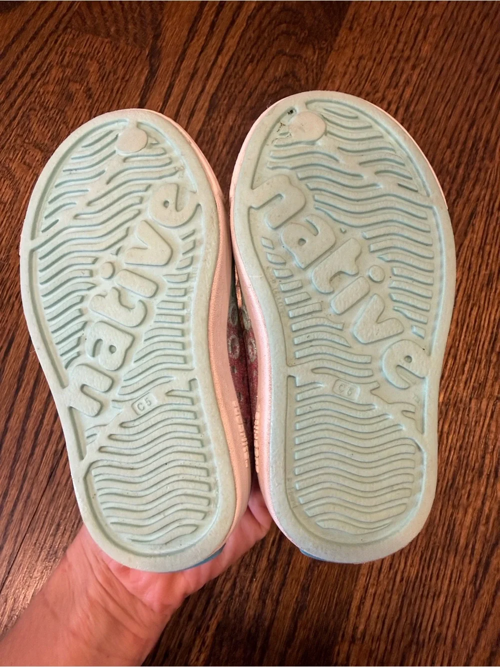 Native Blue & Pink Water Shoes Size 5