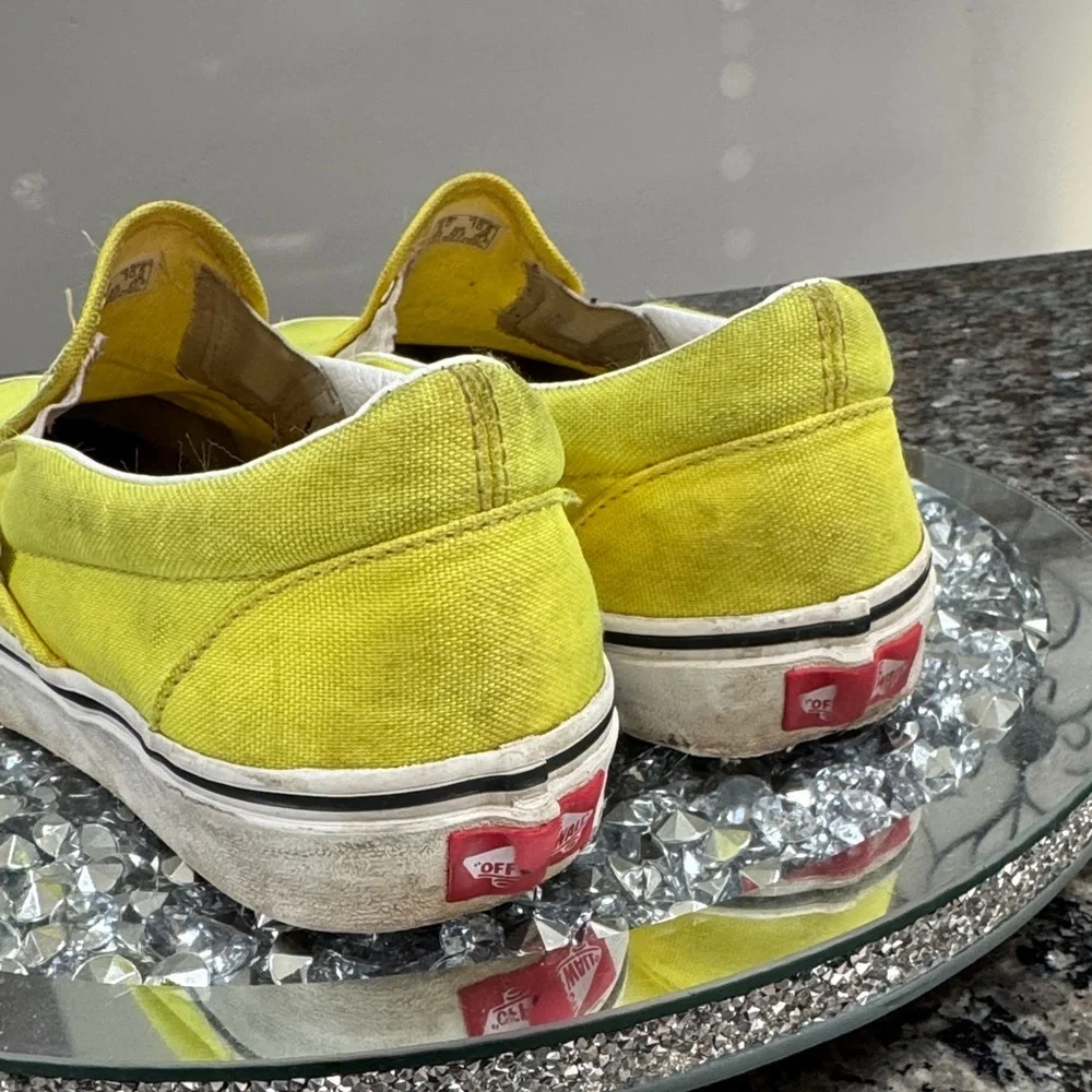 Vans vibrant yellow