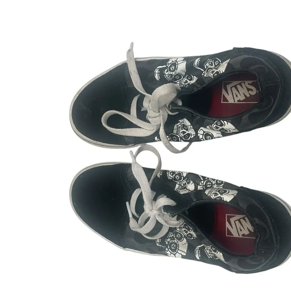 Vans ships see 6001
