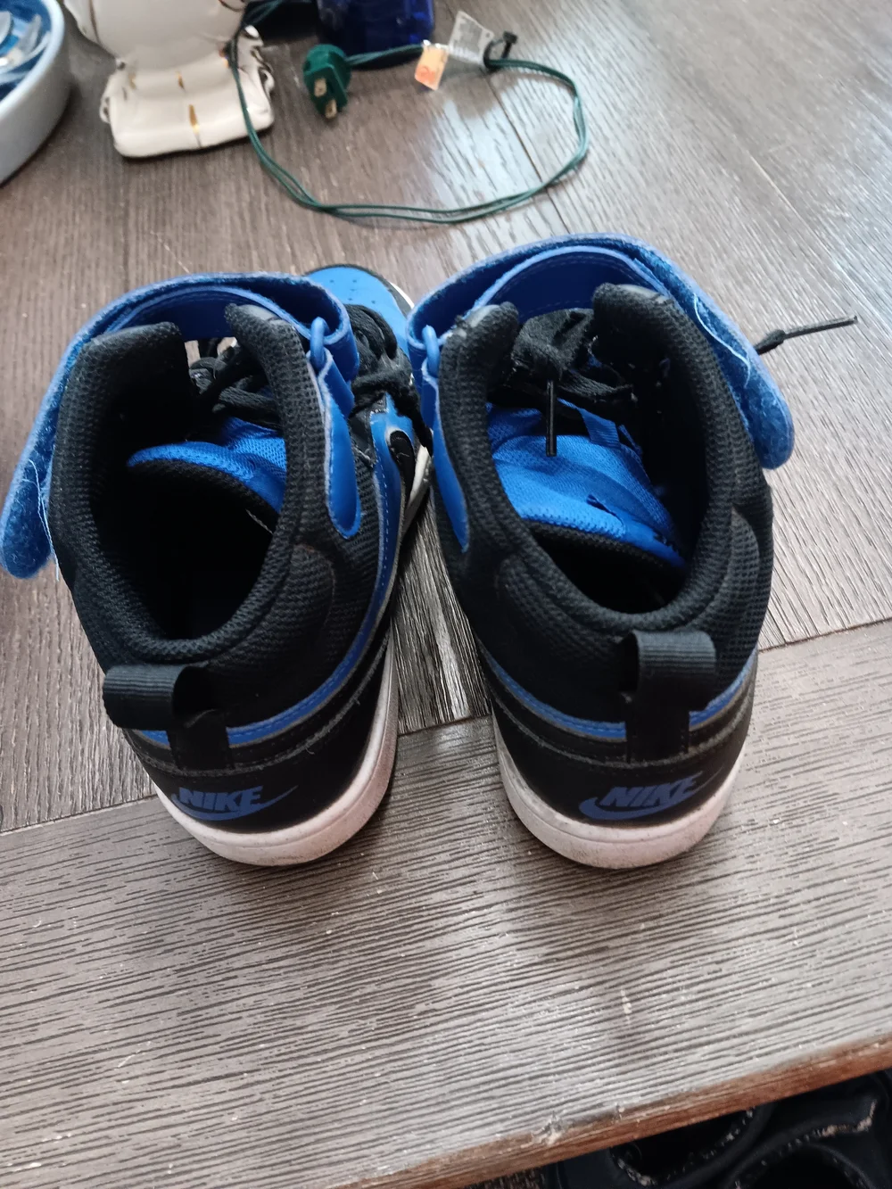 Nike classic kids