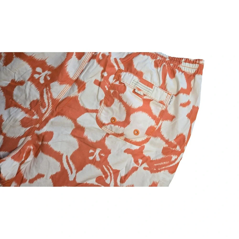 Tommy Bahama *ships next