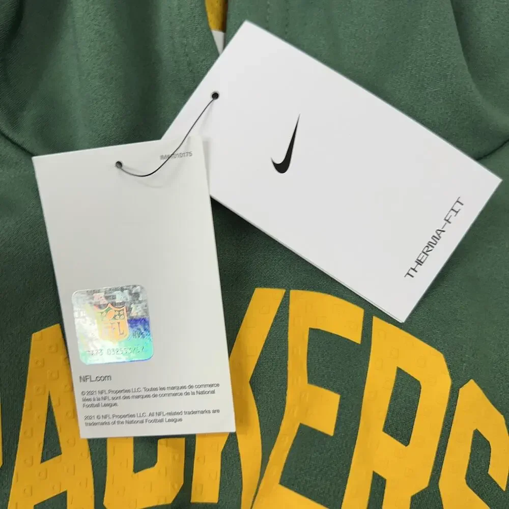 Nike new tag