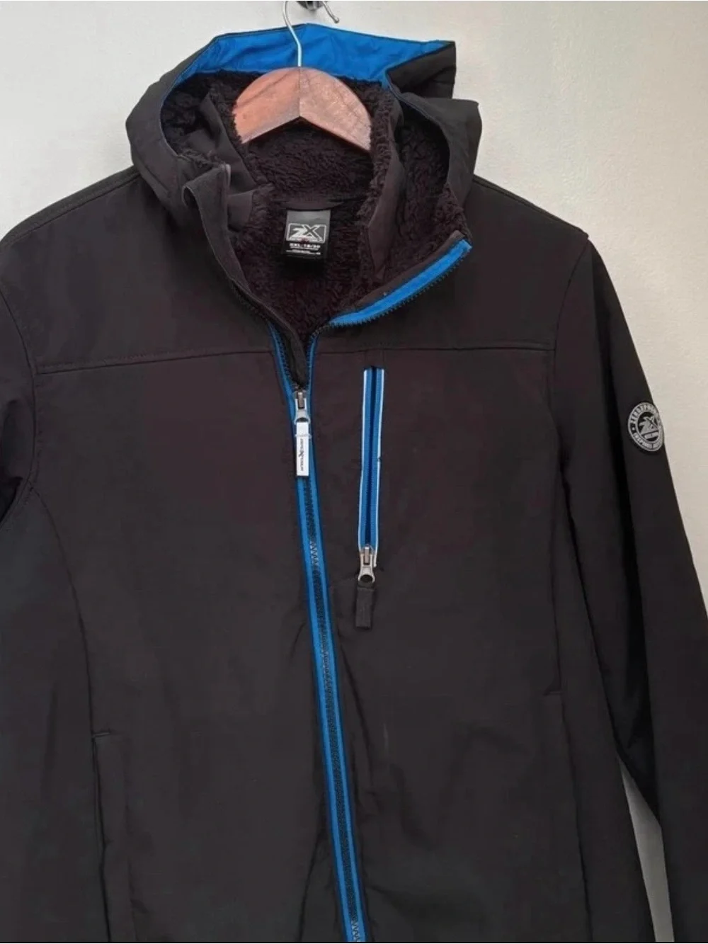 ZeroXposur black softshell