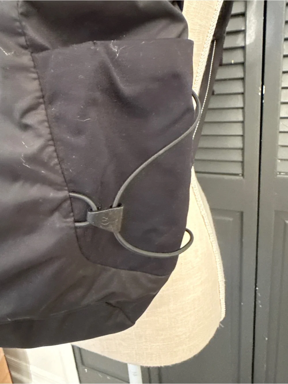 lululemon athletica excellent pre