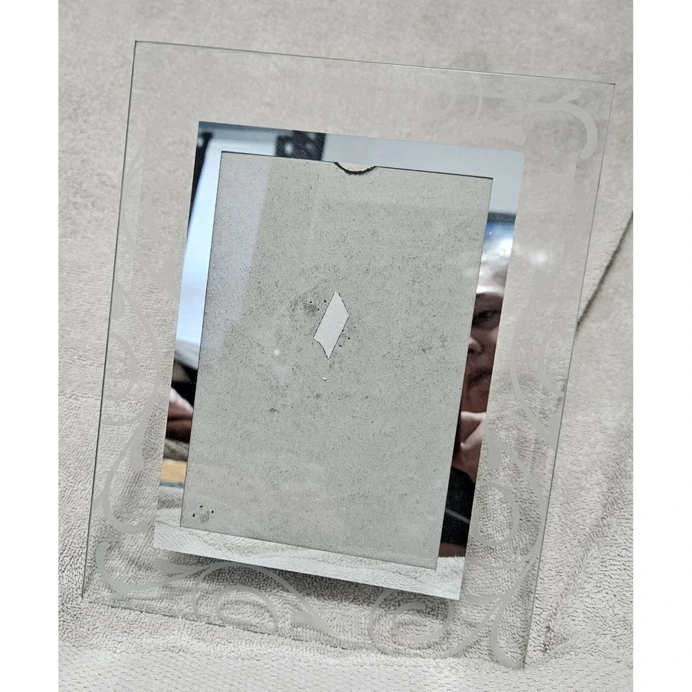 N/A etched glass