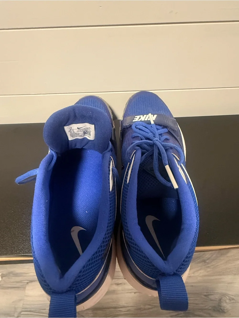 Nike strap hook