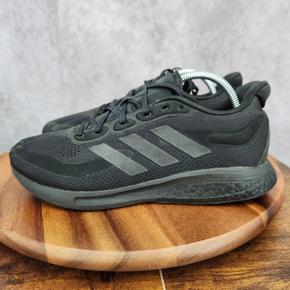 adidas store week