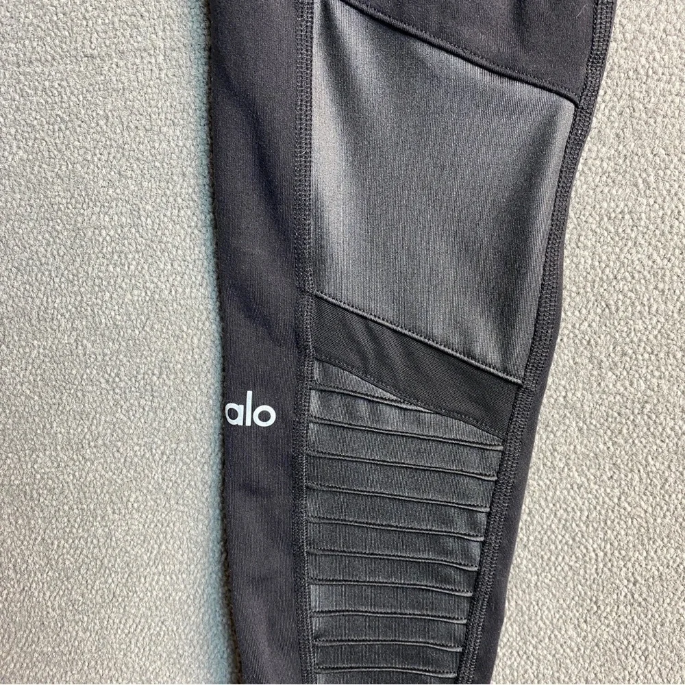 ALO Yoga alo yoga