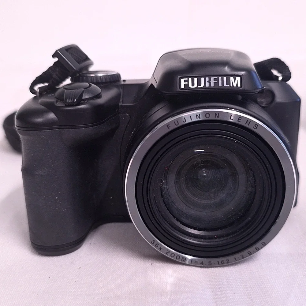 Fujifilm finepix s8630