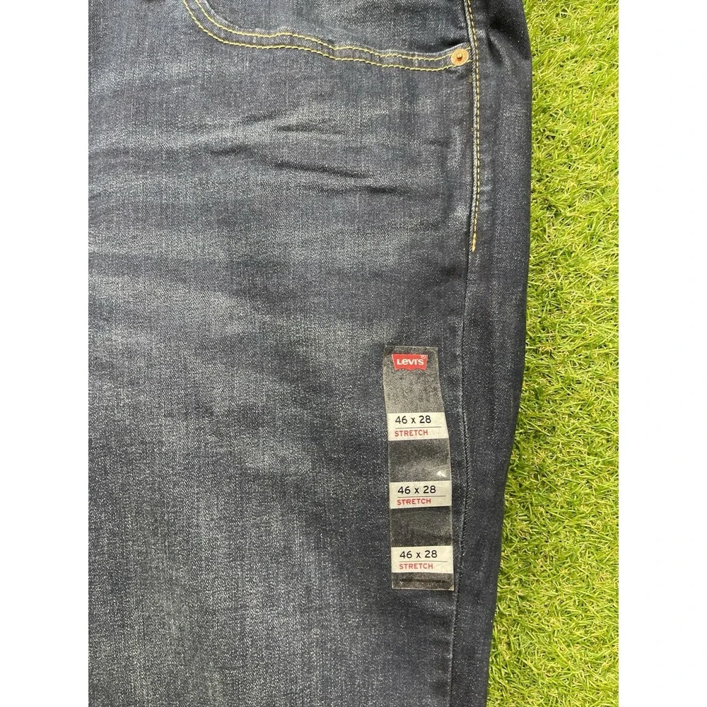 Levis shop confidence
