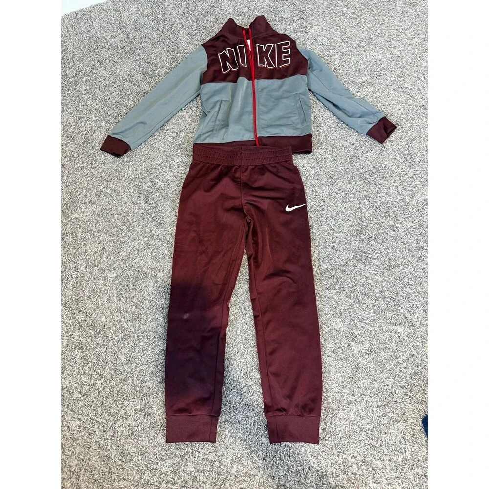 NIKE Kids' Tracksuit 6-7 years