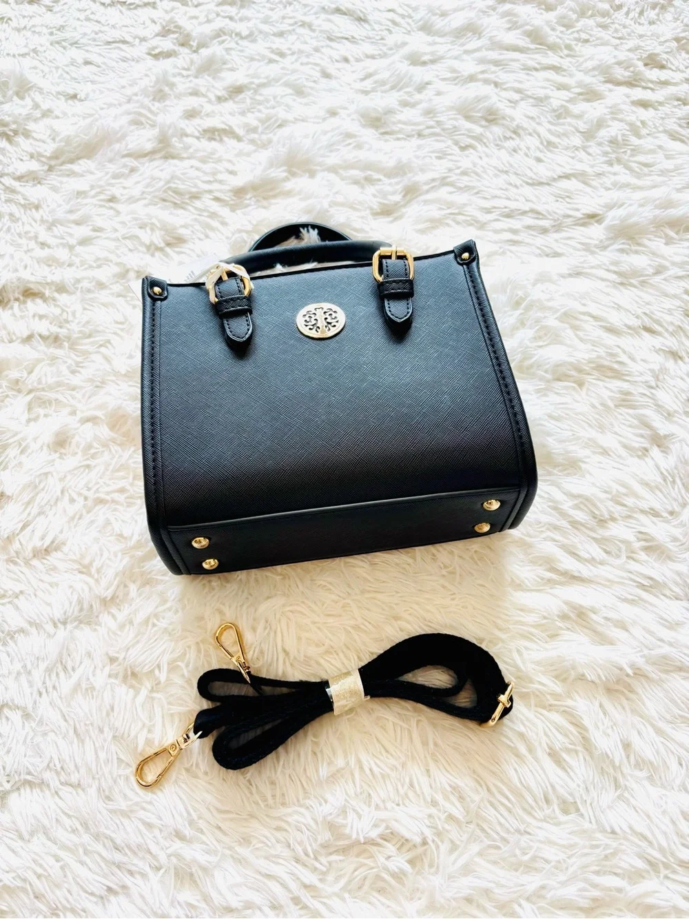 Alyssa black structured