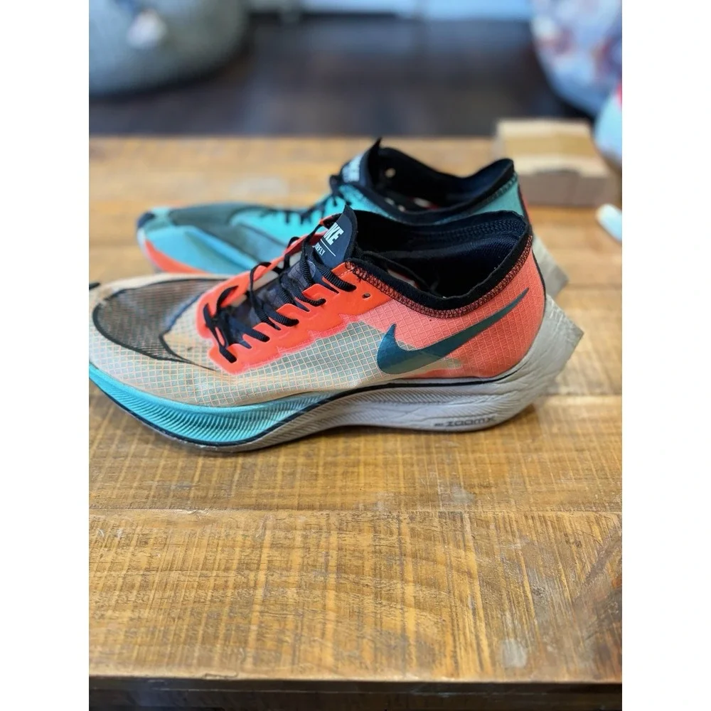 Nike zoomx vaporfly