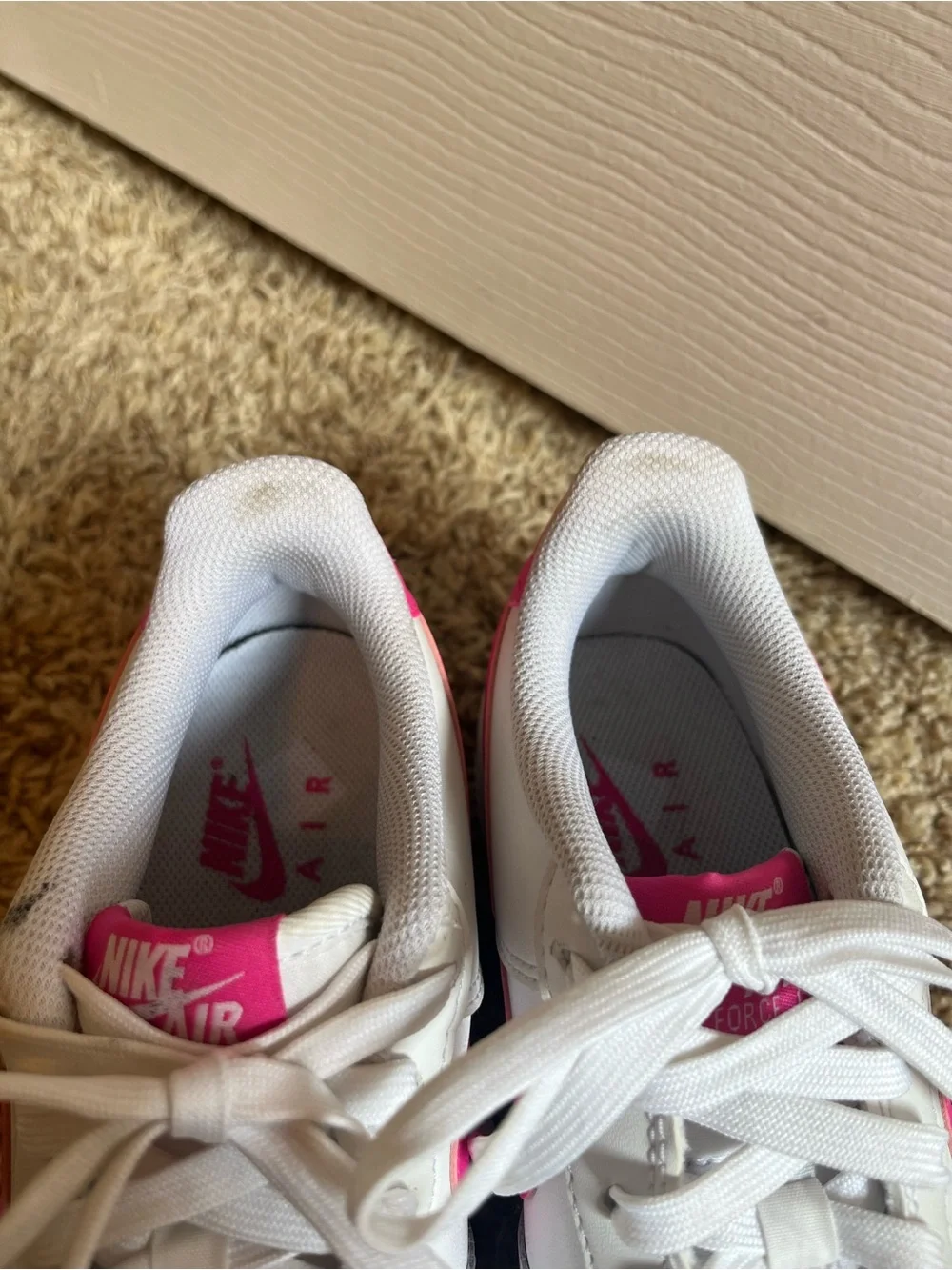 Nike bright white