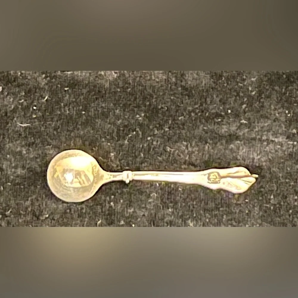 Wallace Silversmiths vintage wallace