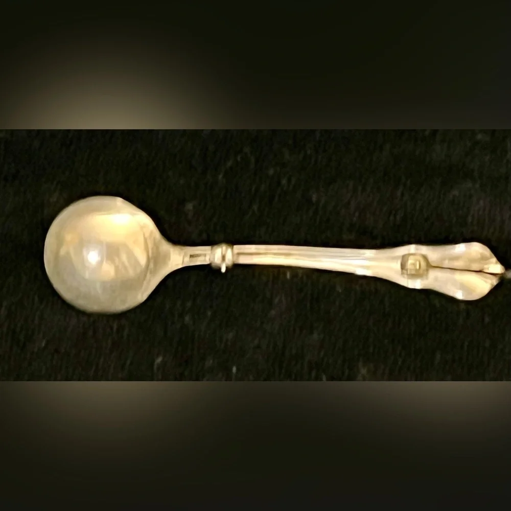 Wallace Silversmiths vintage wallace