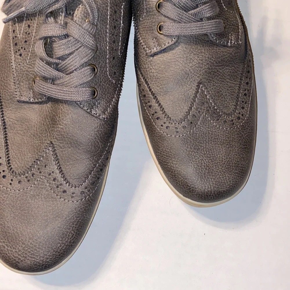 Ben Sherman these gray