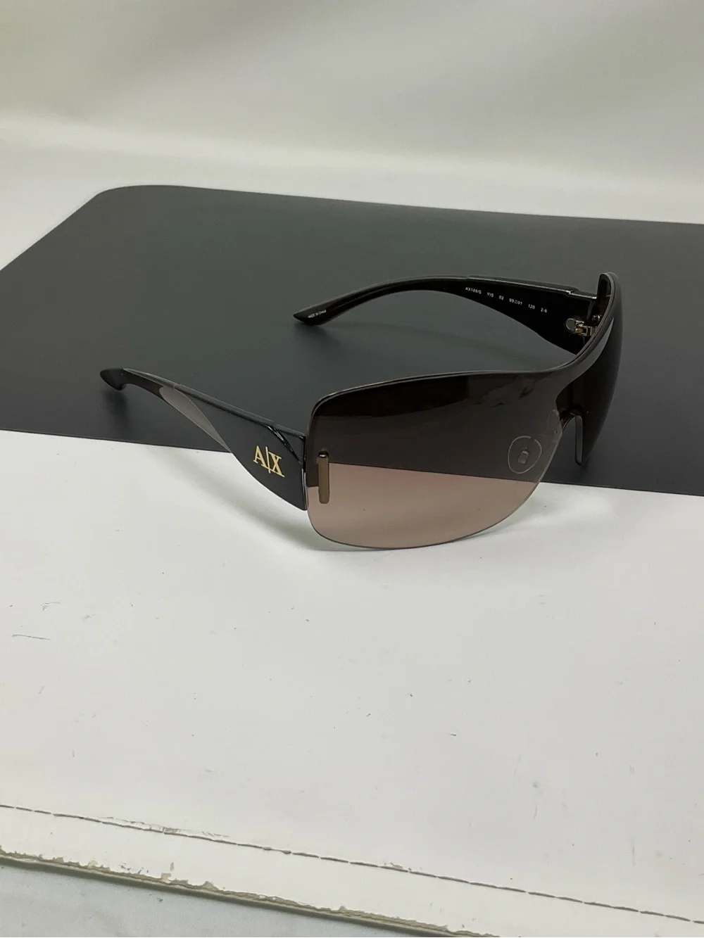 A/X Armani Exchange frame very