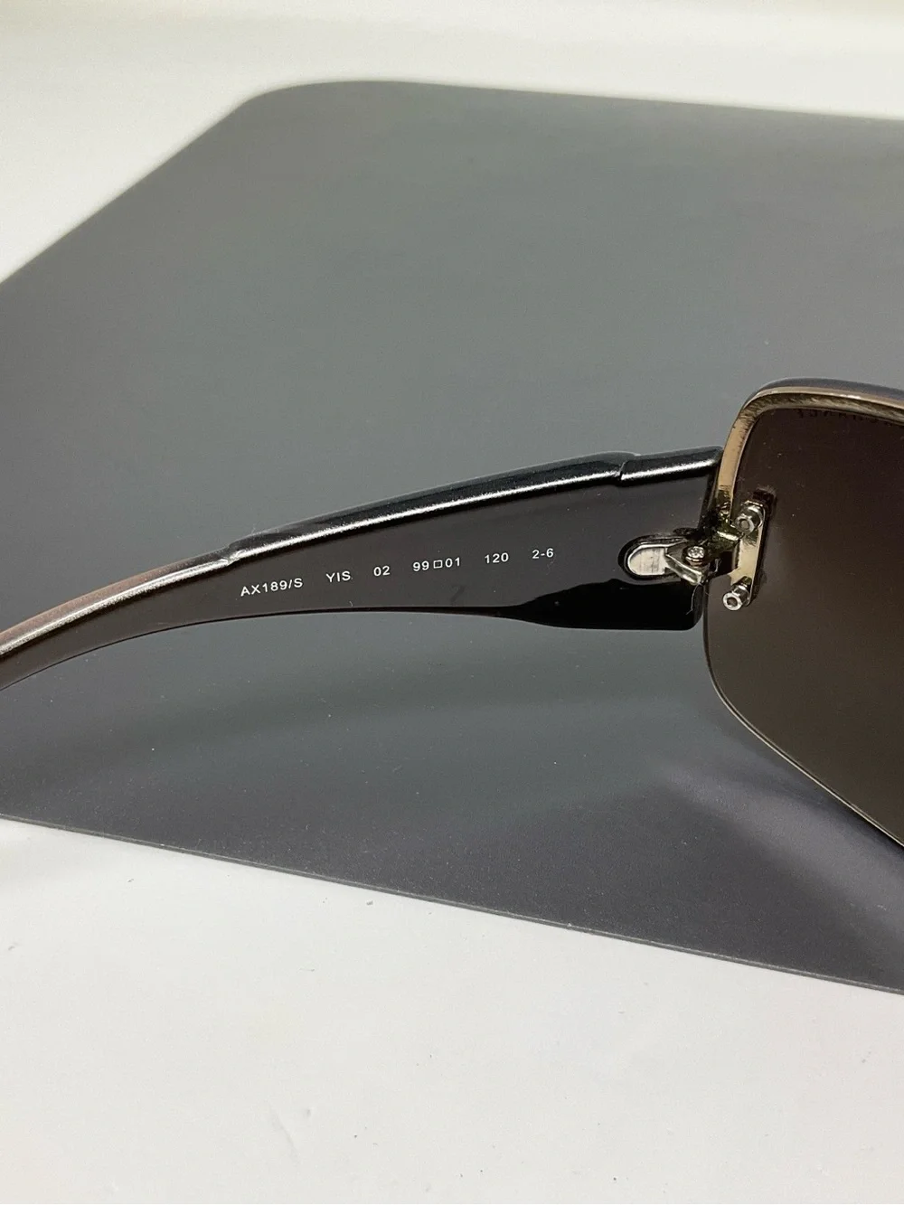 A/X Armani Exchange frame very