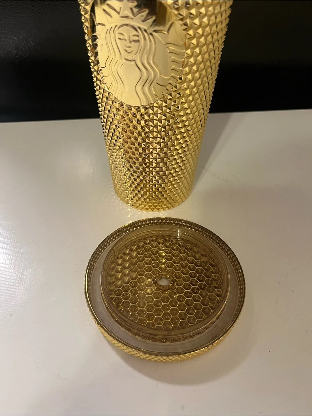 Starbucks textured studded