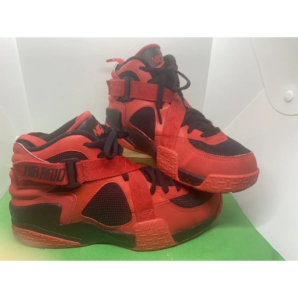 Nike air raid