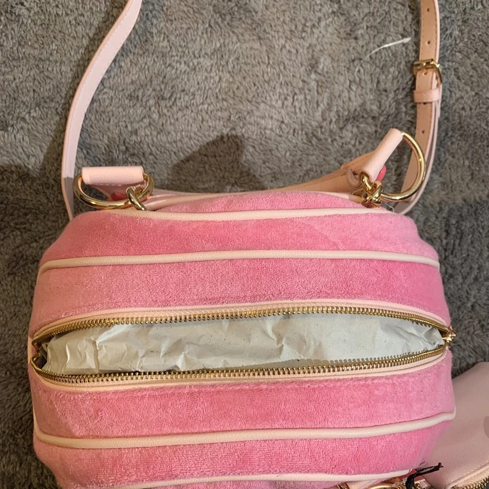 Juicy Couture retro strawberry