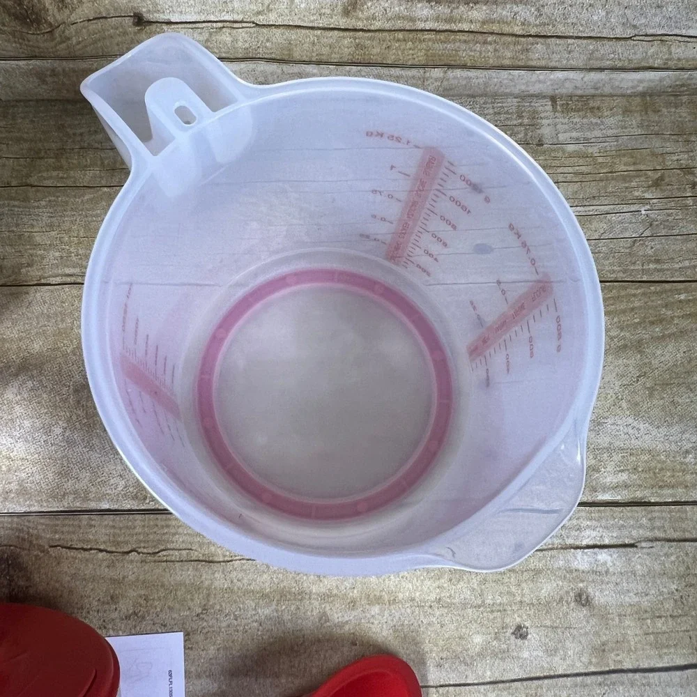 Tupperware new never