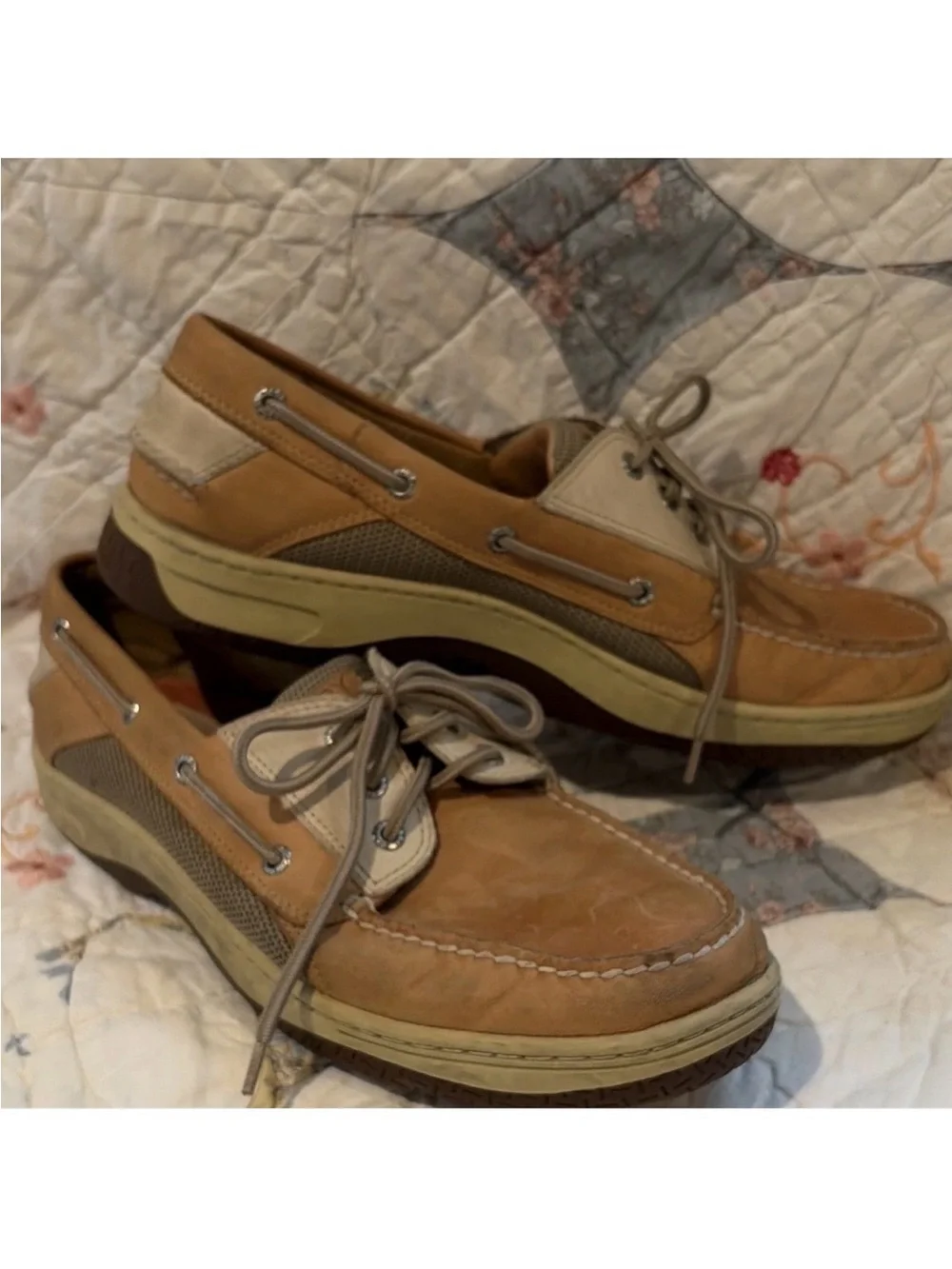 Sperry looking comfort