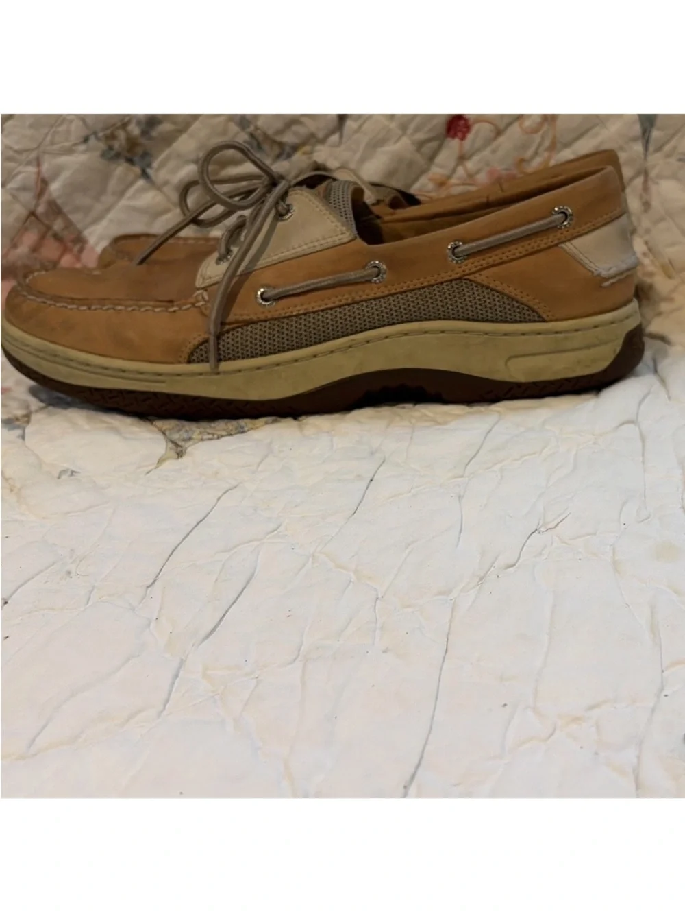 Sperry toe top
