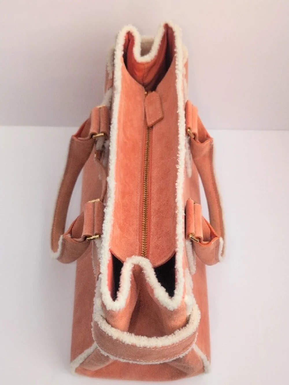 Samantha Thavasa elegant suede