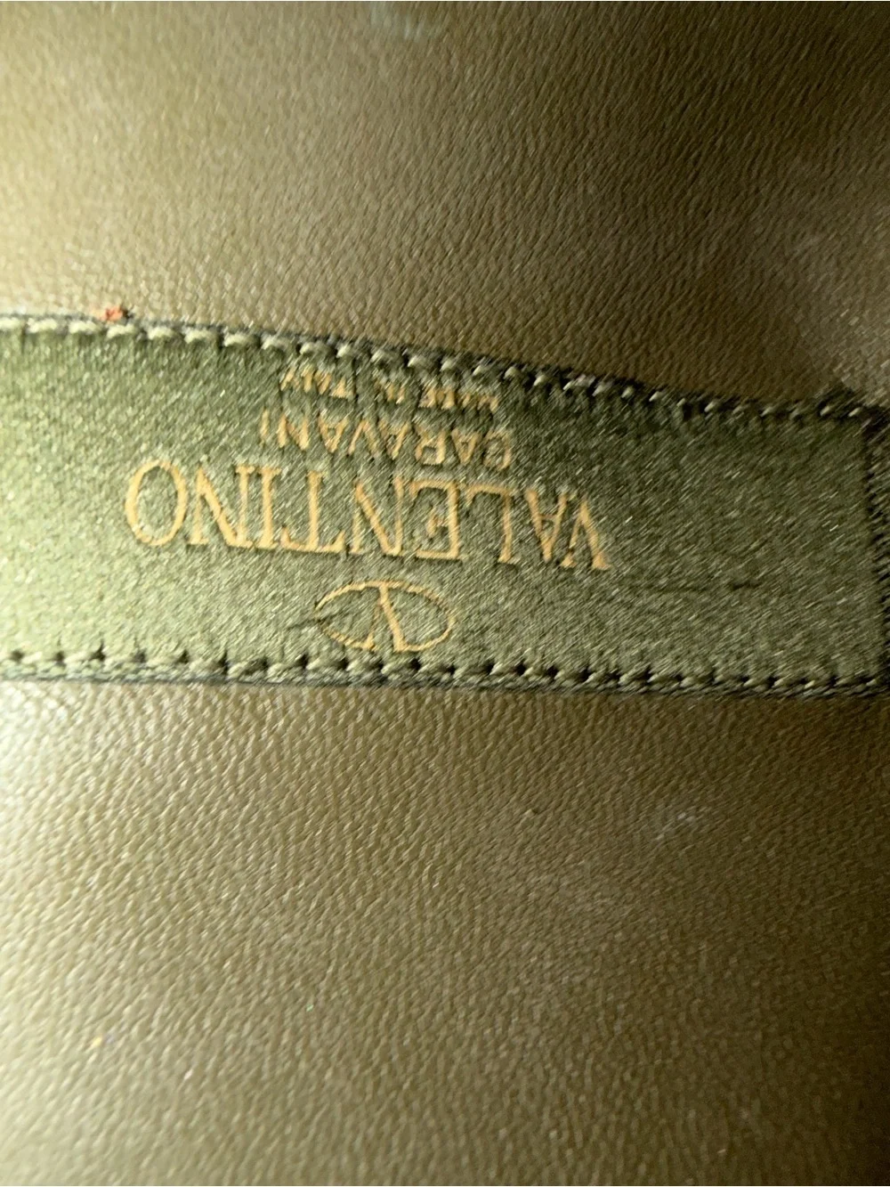 Valentino Garavani 𝕍𝕒𝕝𝕖𝕟𝕥𝕚𝕟𝕠 𝔾𝕒𝕣𝕒𝕧𝕒𝕟𝕚